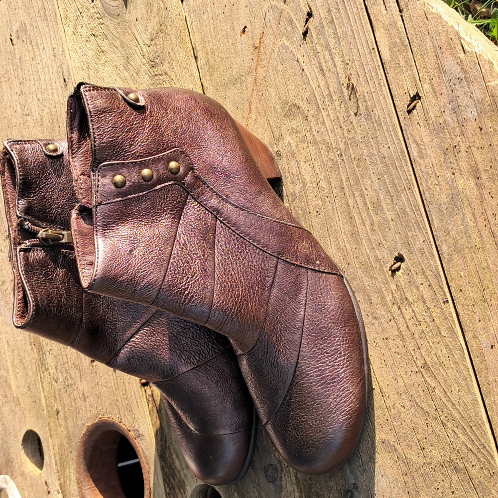 Ankle boots - Picture 2 of 4